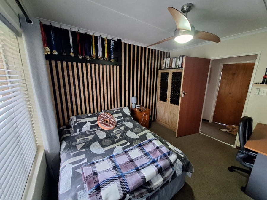 3 Bedroom Property for Sale in Porterville Western Cape